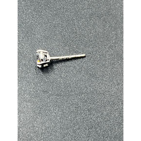 LM Signed 14k White Gold 4 Prong 5mm Round Stud Solitaire CZ Earrings - Picture 10 of 14